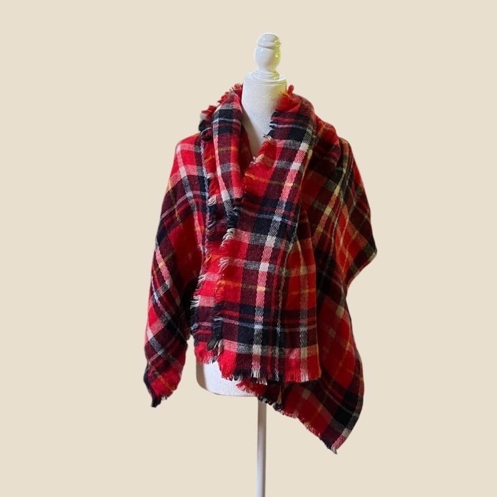 Aerie Red Plaid Oversized Bonfire Blanket Scarf Fringed Cabincore